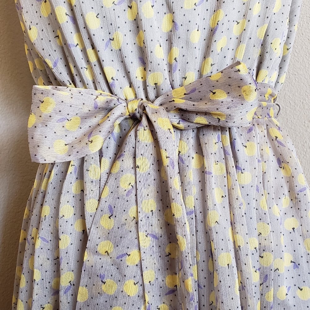 Women's Sleeveless Midi Dress with Yellow Dot Print - Picture 6 of 14